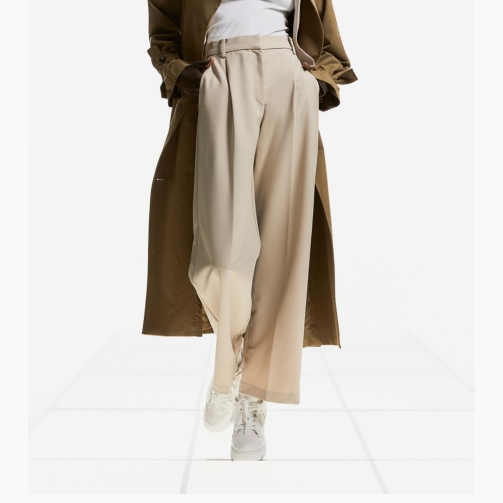H&M Beige Dress Pants